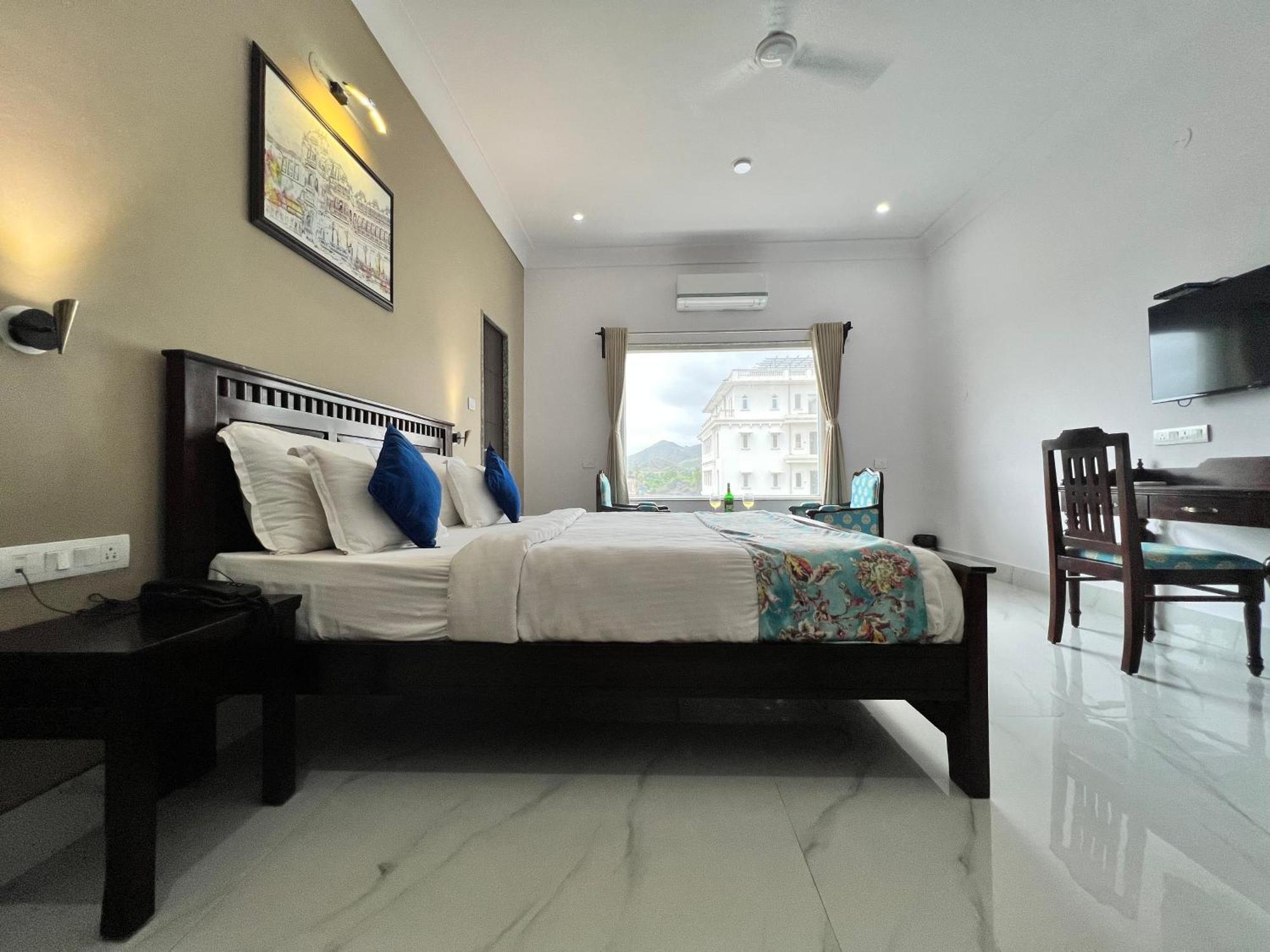 אודייפור Revaas Lake View Boutique Stay מראה חיצוני תמונה